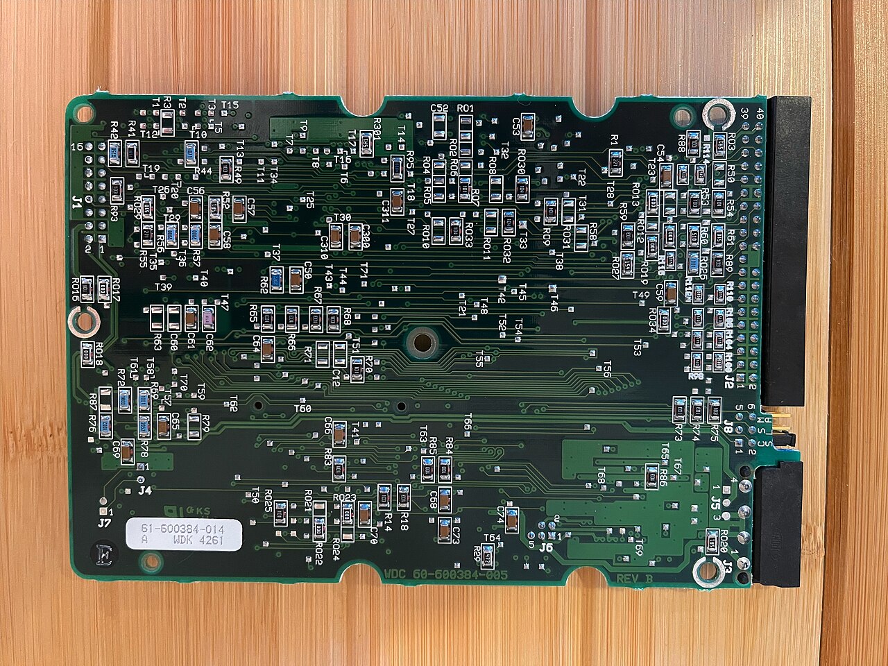 Placa de circuito impreso con componentes SMT